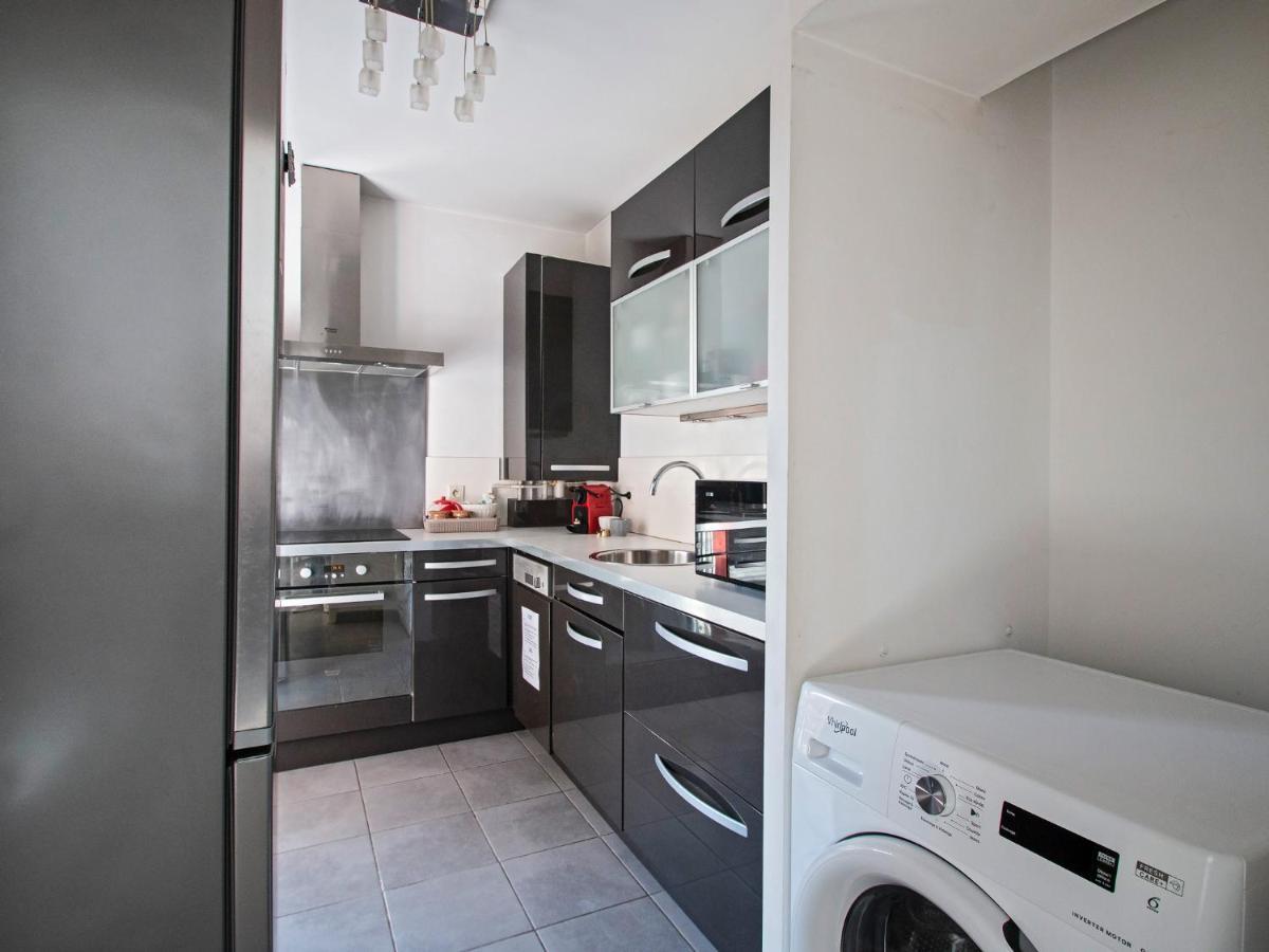 Appt Spacieux, Proche Ggl Stadium, 4 Pers, Garage Prive & Wifi Apartment *